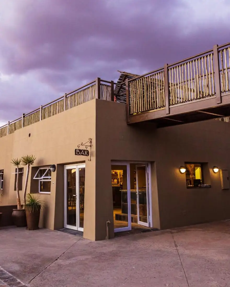 Sossusvlei Lodge в сумерках